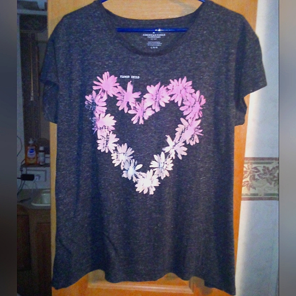 Ladies American Eagle Outfitters T-shirt (Mix N Match)